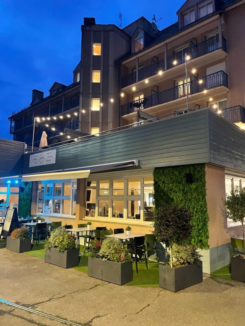 Garden & City Cauterets Balneo Exterior photo